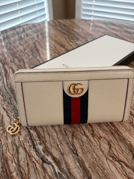 Gucci Wallet - Picture 3 of 5